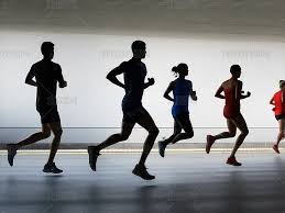 足球国足后防稳固，连续三场零封对手