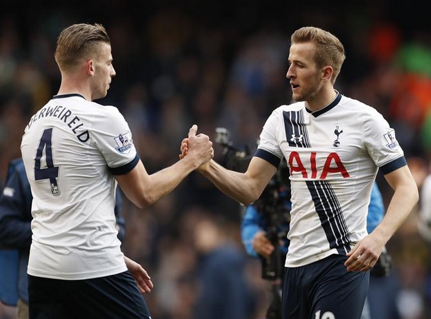 张赛况中做 张赛况中做