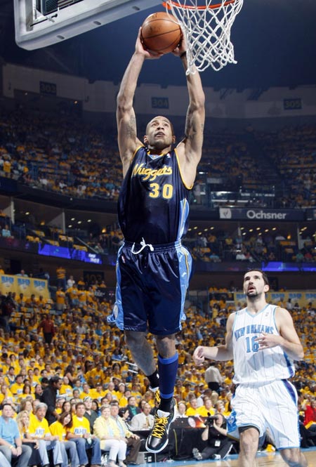 形成了巨大 形成了巨大