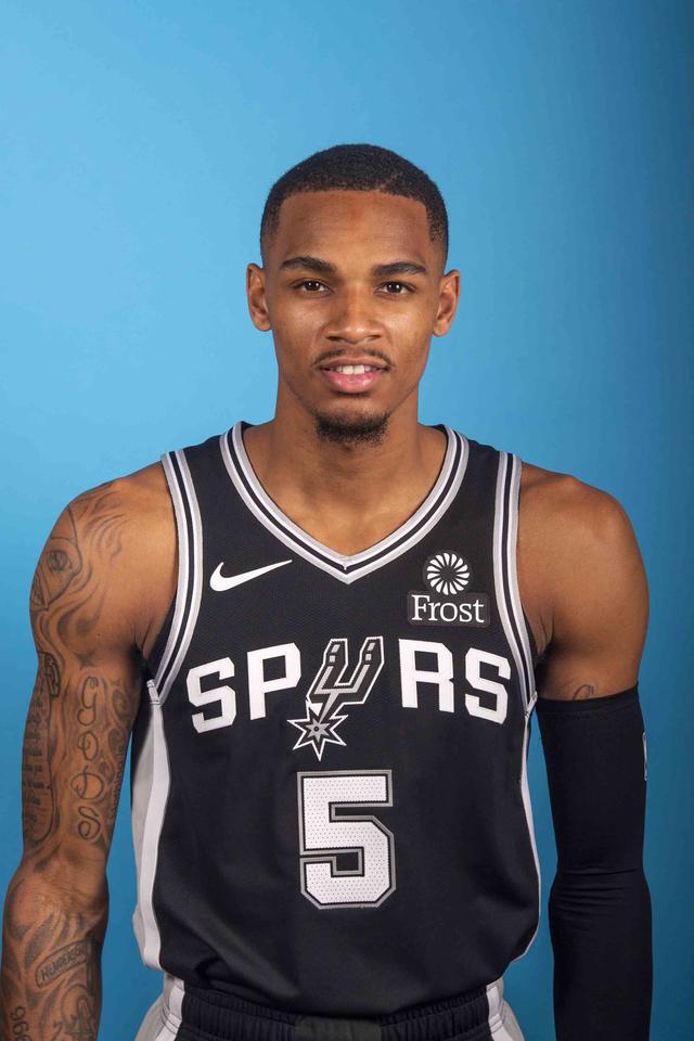 破中又被明 破中又被明